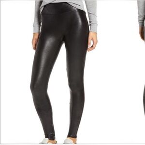 SPANX FAUX LEATHER BLACK LEGGINGS SIZE LARGE